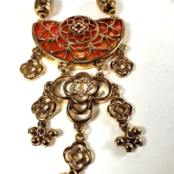 Erica Lyons 26" Gold-tone Multi-Color Beaded Necklace with Filigree Drop Pendant - Picture 7 of 9